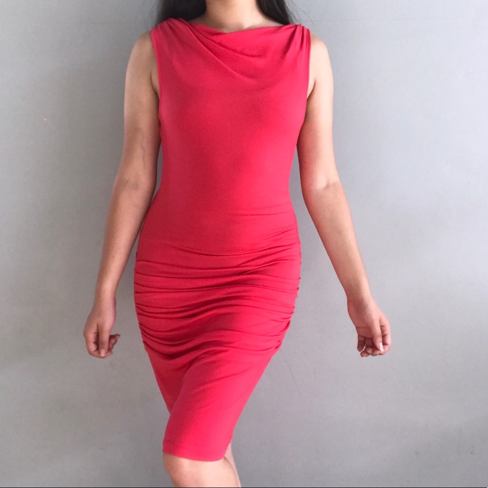 Jennifer Lopez sinched dress
